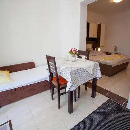 Dana Apartment
