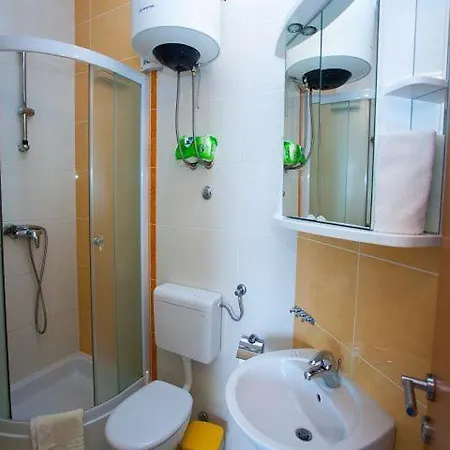 Dana Apartman *
