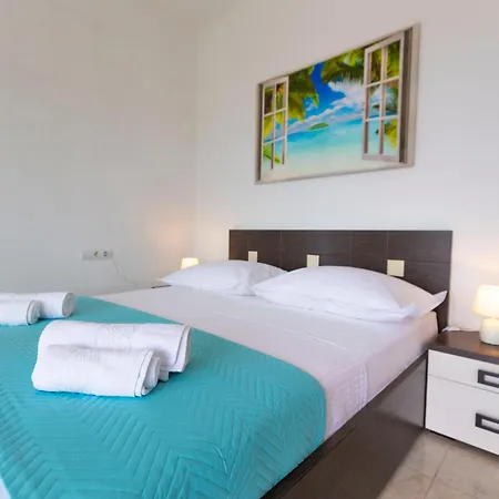 Dana Apartman Makarska
