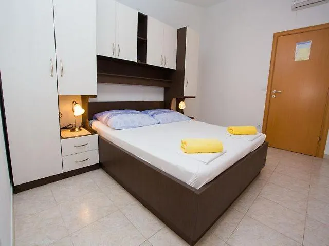 Apartment Dana