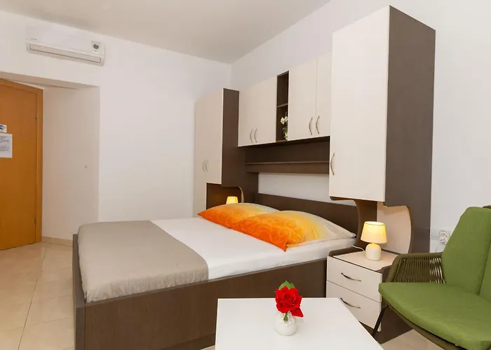 Dana Apartment