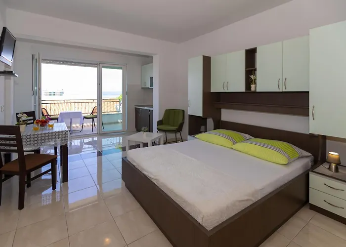 Apartment Dana Makarska